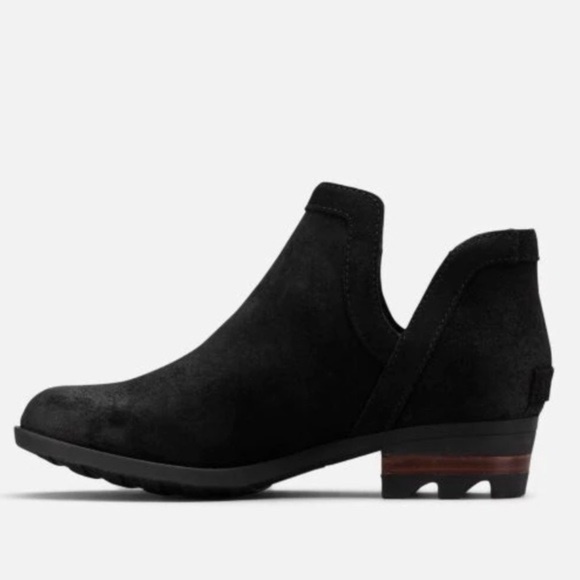 Sorel Lolla Cut Out Bootie Black 7 NWT - Picture 5 of 5
